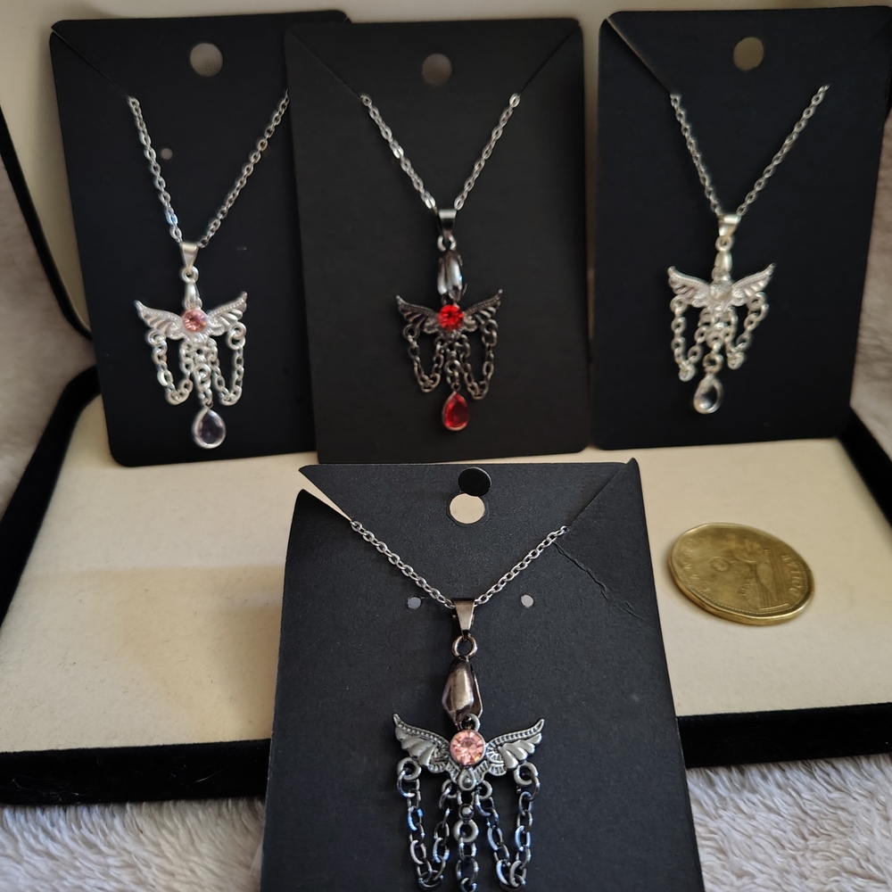 Elegant Silver Angel Wing Pendant Necklace
